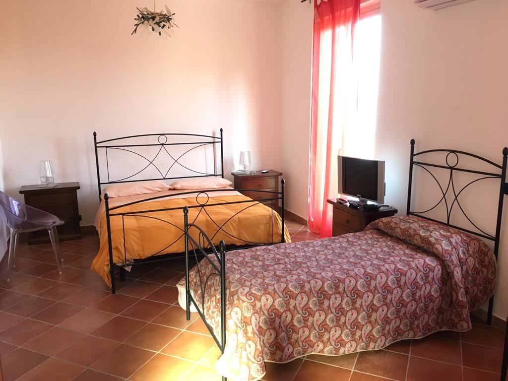 Zia Febronia Bed & Breakfast Patti